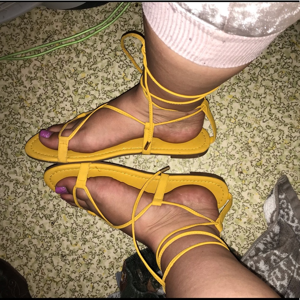 Sandals - Picture 4 of 5